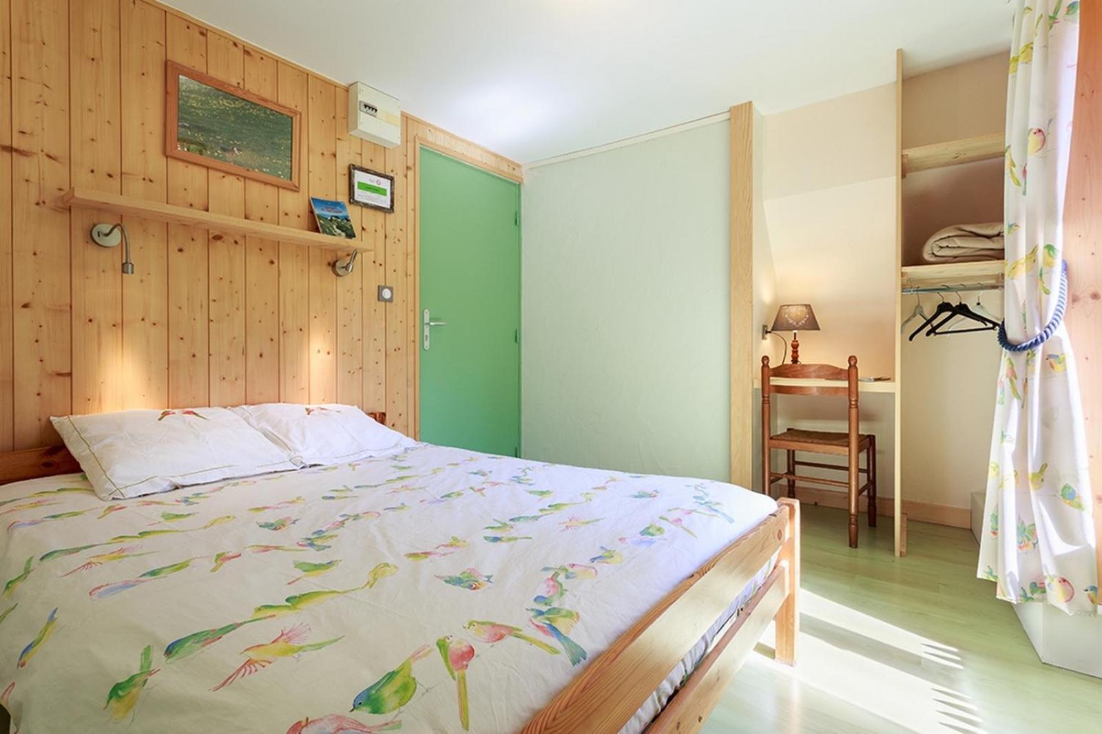 Gite Auberge L'Herbe Tendre Saint-Pierre-dʼEntremont Szoba fotó